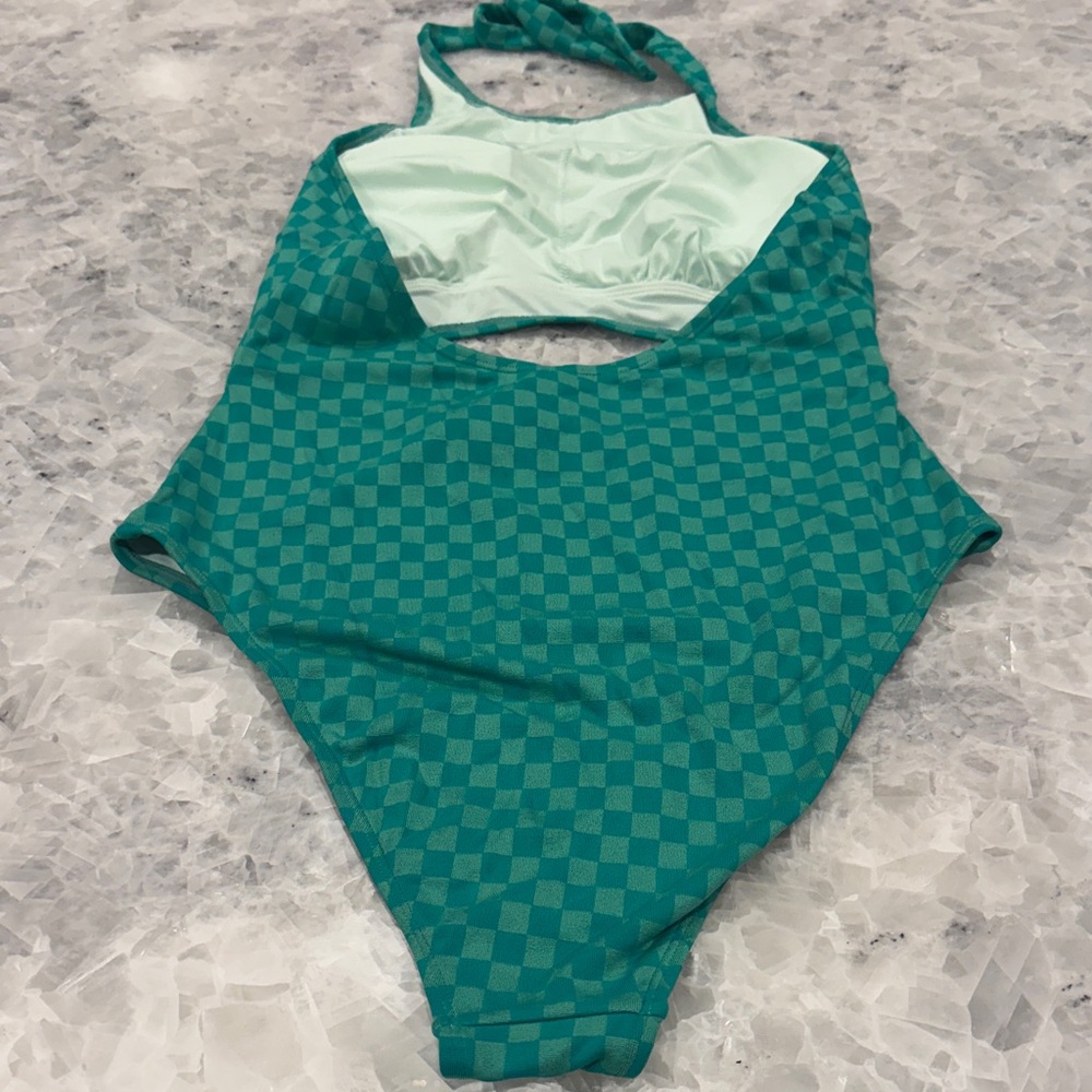 Cupshe Green Checkerboard One-Piece Swimsuit - Picture 3 of 4